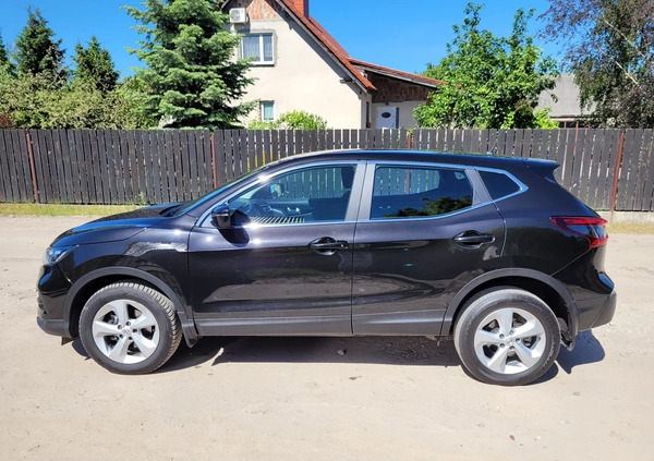 Nissan Qashqai cena 77000 przebieg: 63670, rok produkcji 2019 z Poznań małe 137